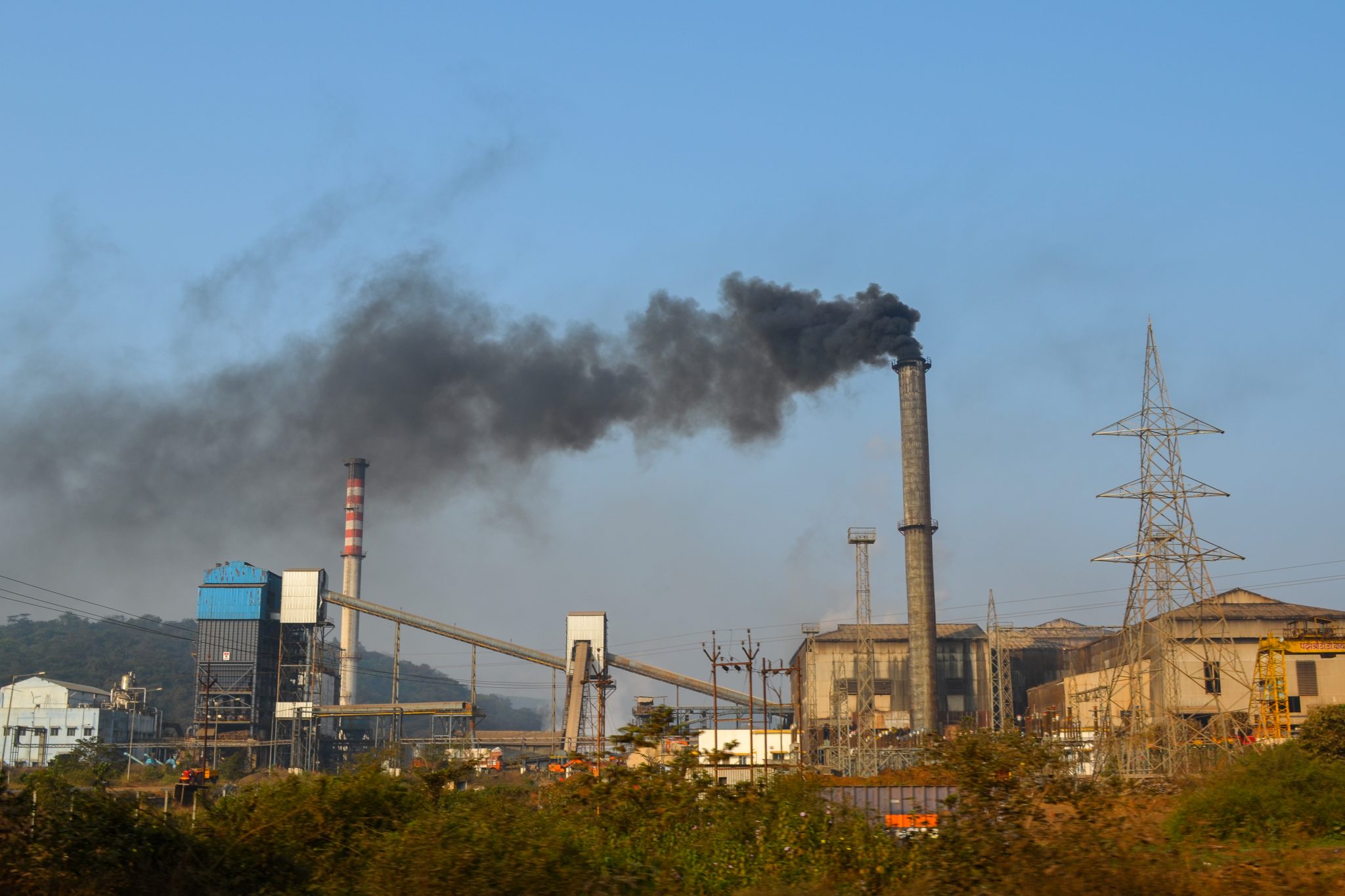Wopke Hoekstra: Sub 10% din veniturile ETS ale statelor membre sunt folosite pentru decarbonizarea industriei
