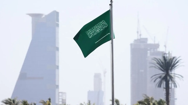 Arabia Saudită riscă să reducă exporturile de petrol; conducta Est-Vest ar putea fi oprită câteva săptămâni