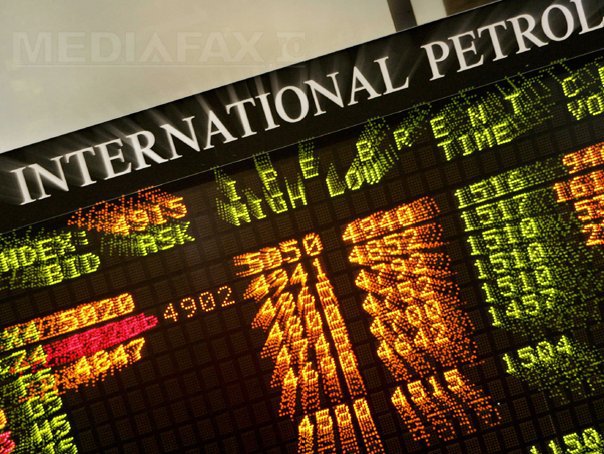 Prețul petrolului Brent a depășit pragul de 100 de dolari pe baril în urma tensiunilor din Golful Persic