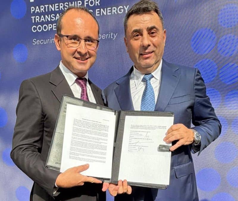 Nova Power & Gas explică rolul în memorandumul GNL semnat la Atena și refuzul Romgaz de a achiziționa gaze