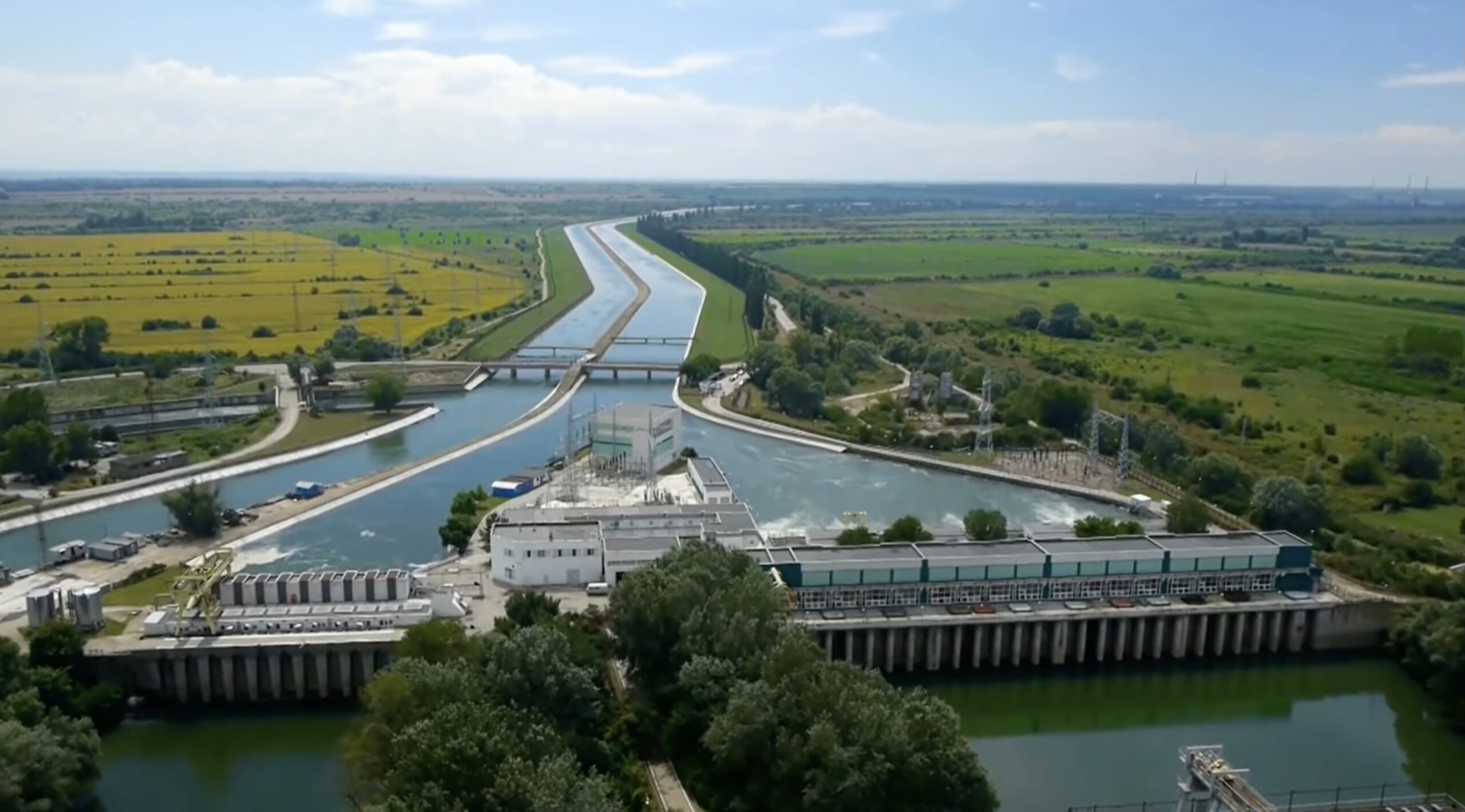 Capacitatea centralei nucleare Kozlodui este redusă din cauza nivelului scăzut al Dunării