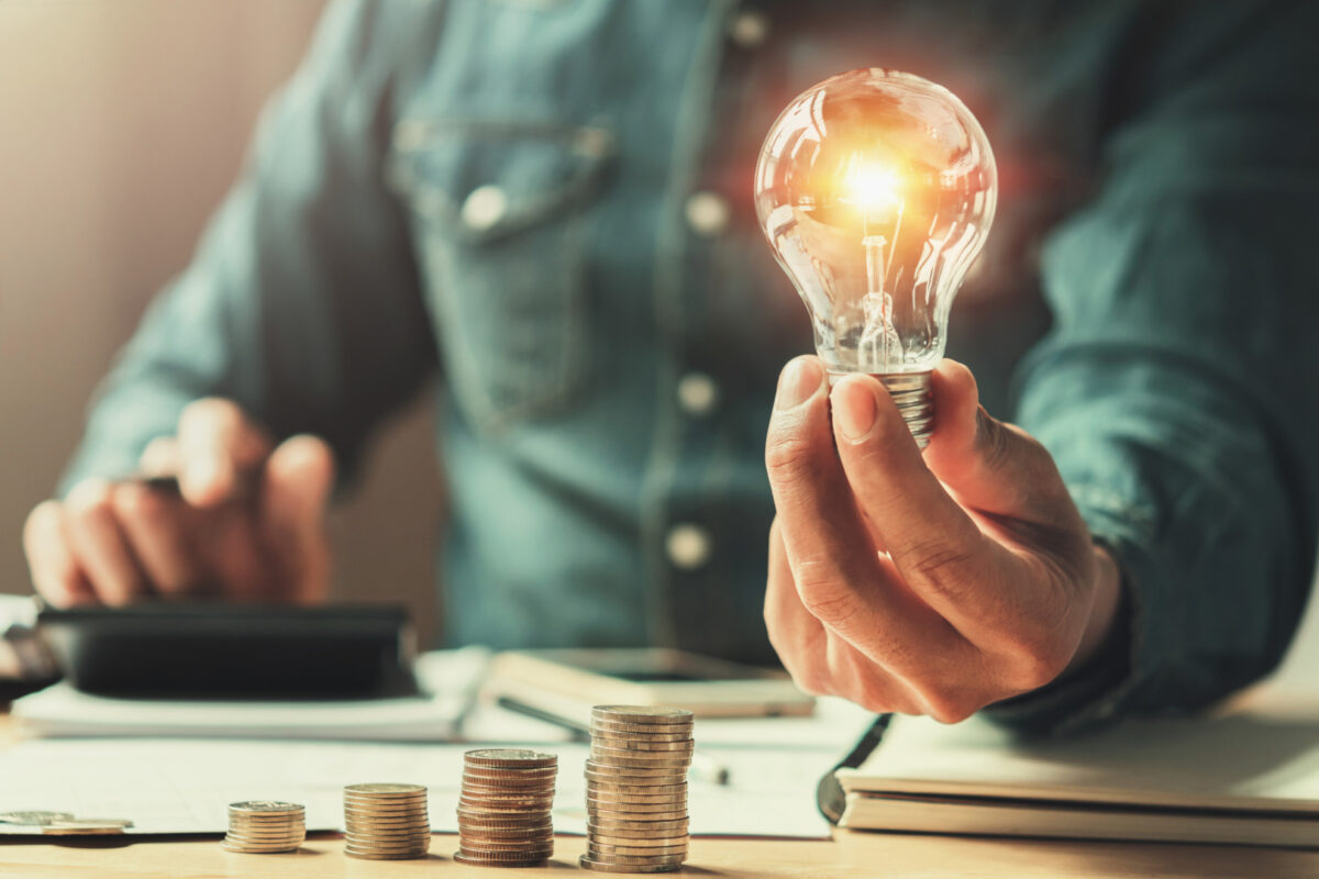 ANRE introduce sistemul de semafor pentru furnizorii de energie: clienții vor compara calitatea serviciilor