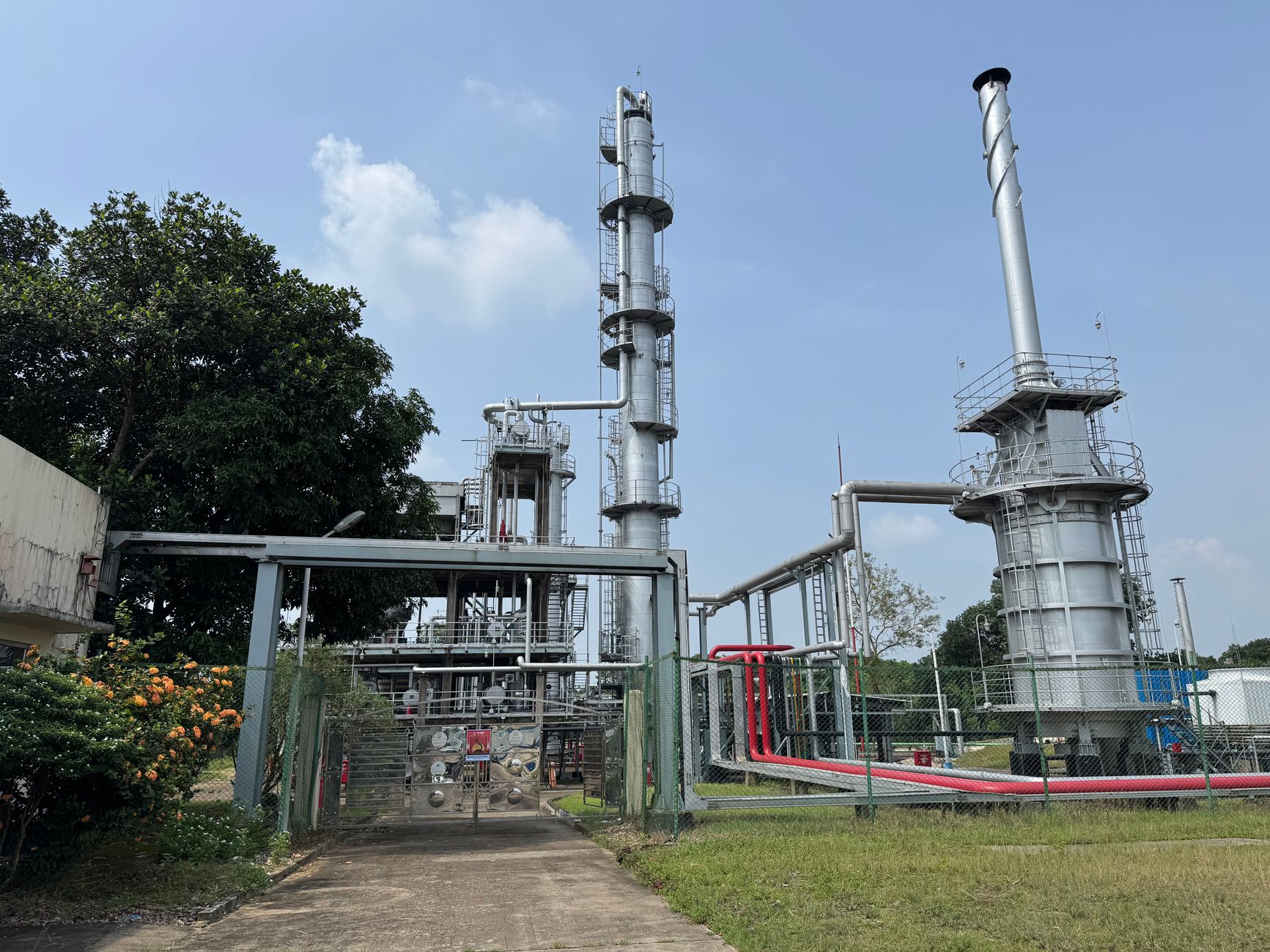 OMV Petrom dezvoltă la Petrobrazi o capacitate de 55 MW pentru producția de hidrogen verde