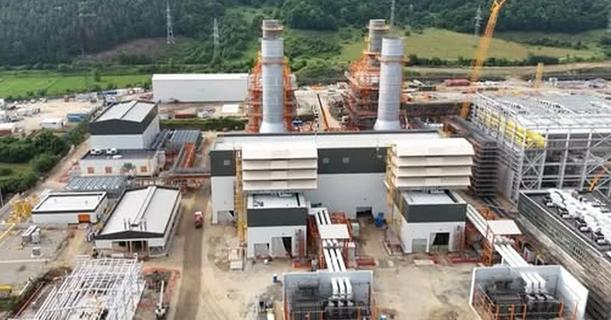 Prima turbină pe gaz de la Mintia a fost pornită. Investiția va reduce importurile de energie